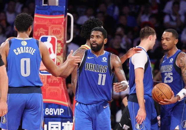 NBA中国赛独行侠复仇火箭！欧文复出砍17分