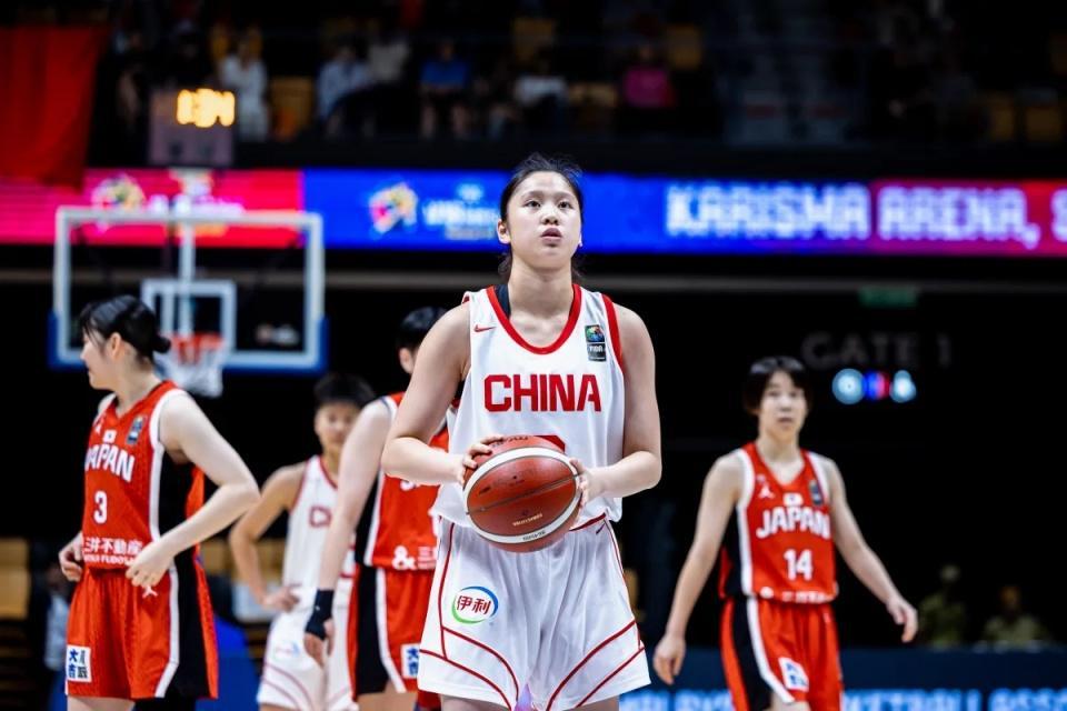 U18亚洲杯：中国女篮惜败日本无缘直通四强 全队狂送21失误